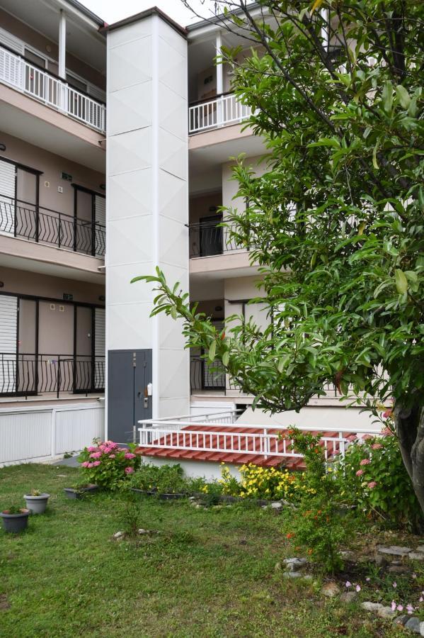 Hotel Geromichalos Paralía Skotínis Zewnętrze zdjęcie