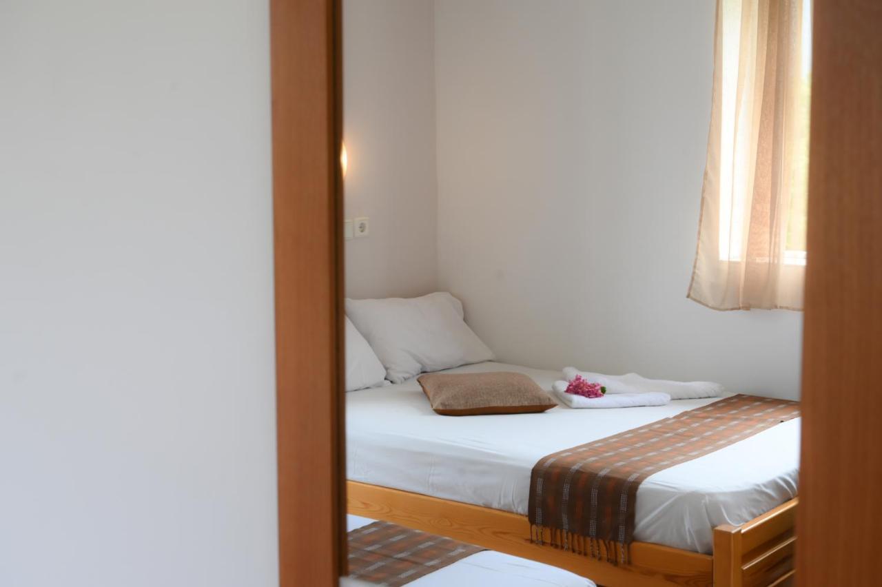 Hotel Geromichalos Paralía Skotínis Zewnętrze zdjęcie