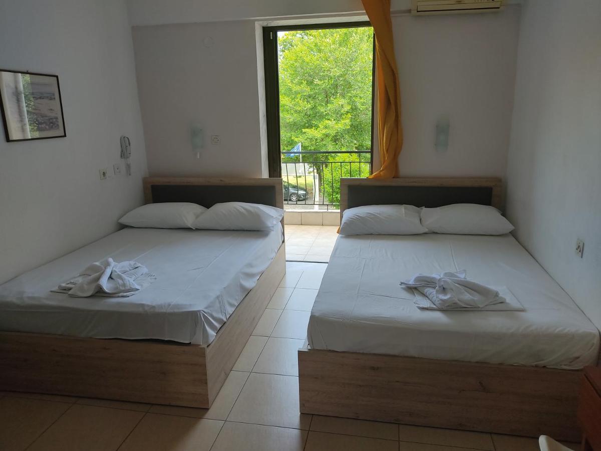Hotel Geromichalos Paralía Skotínis Zewnętrze zdjęcie